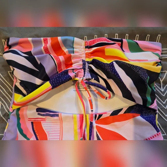 La Porte Multi Colored One Piece Swimsuit Size Small - Picture 2 of 6